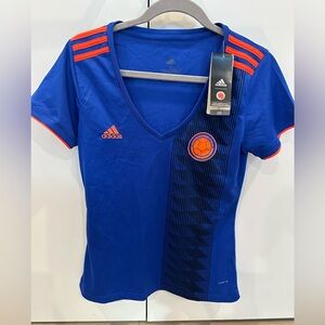 COPY - Adidas 2018 “ Unidos por un país “ Colombian national jersey, size M.